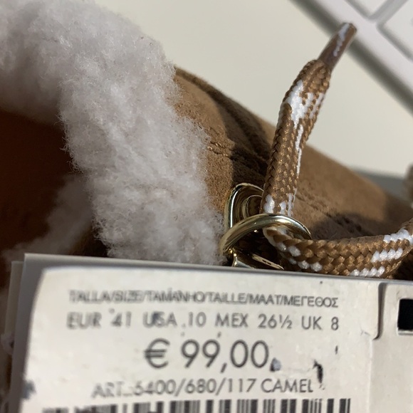 NWT. Uterque Faux Shearling Ankle Boots. Size 10. - Picture 7 of 7